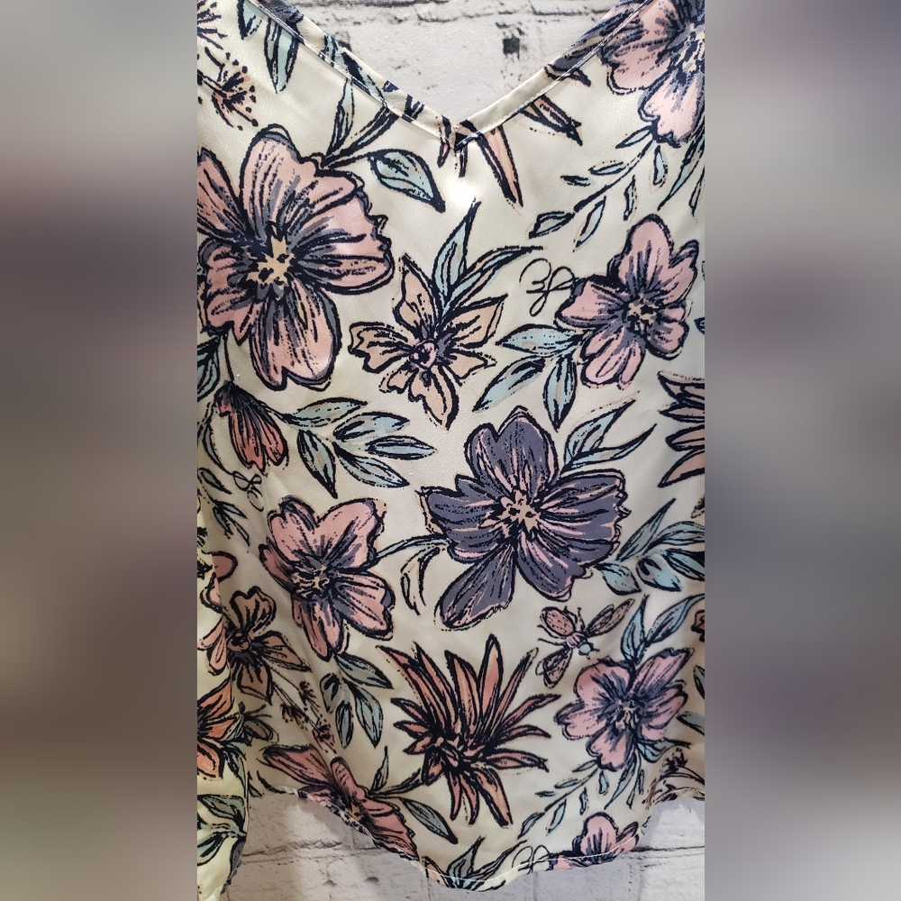 Sam Edelman Floral Strappy Top and Striped Shorts Set Lounge Wear - Picture 4 of 6